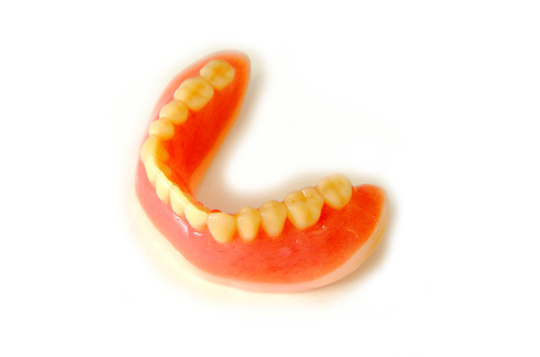 痛くならないシリコンの総入れ歯・総義歯・東京都港区麻布十番